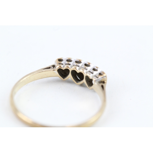 55 - 9ct gold vintage diamond heart shape dress ring (1.8g) Size  Q