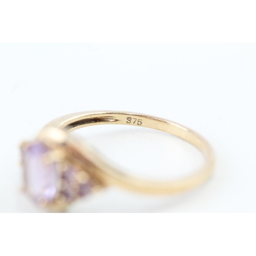 69 - 9ct gold amethyst dress ring (2.2g) Size  P