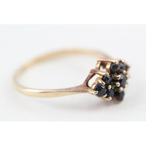 81 - 9ct gold vintage sapphire cluster ring (1.2g) Size  J 1/2