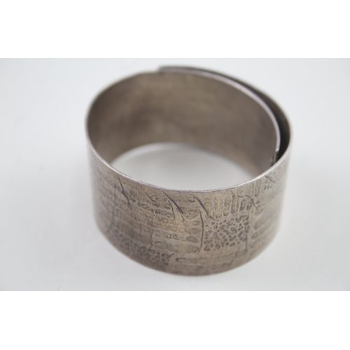 271 - Sterling Silver Wrap Bangle w/ Textured Design 87g