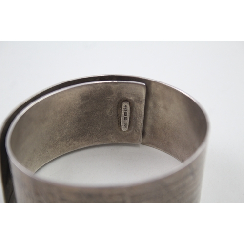 271 - Sterling Silver Wrap Bangle w/ Textured Design 87g