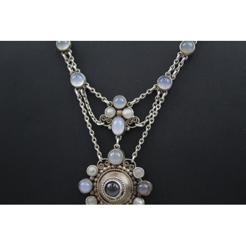 284 - Traditional Design Sterling Silver Moonstone Lavaliere Necklace 23g