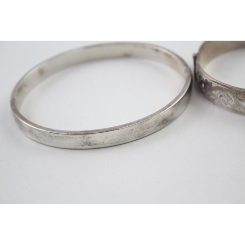 292 - Collection of Sterling Silver Mid Century Bangles inc. Scrolling, Etched 72g