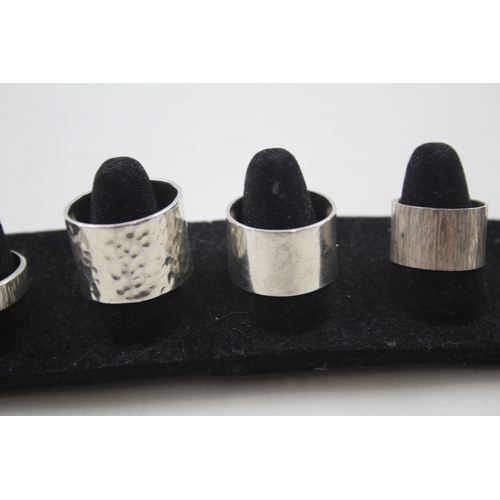 293 - Collection of Sterling Silver Mid Century Rings inc. Hammered, Textured 32g