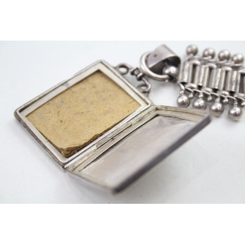 302 - White & Co Victorian Sterling Silver Book Chain & Locket Pendant 106g