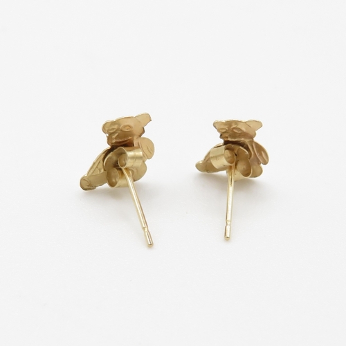 138 - 3 x 9ct gold teddy bear and elephant earrings (1g)