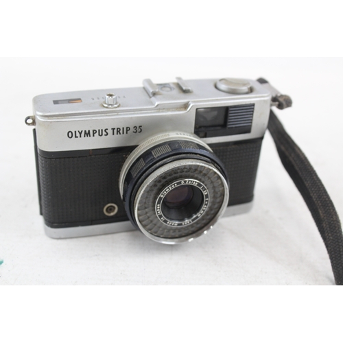 403 - Olympus Trip 35 Film Camera Working w/ D. Zuiko 40mm F/2.8 Lens