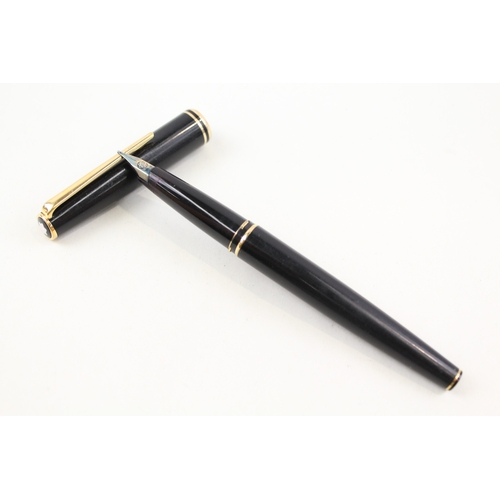 434 - Vintage Montblanc Classic Black Cased Fountain Pen w/ 14ct Gold Nib WRITING