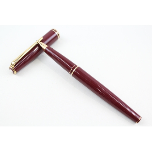 436 - Vintage Montblanc Classic Burgundy Fountain Pen w/ 14ct Gold Nib WRITING