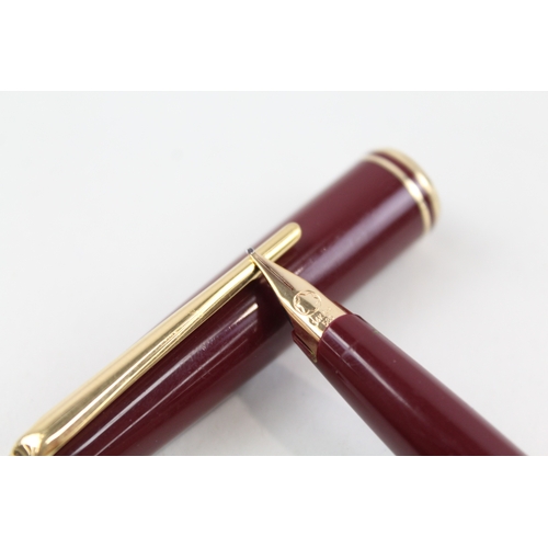 436 - Vintage Montblanc Classic Burgundy Fountain Pen w/ 14ct Gold Nib WRITING