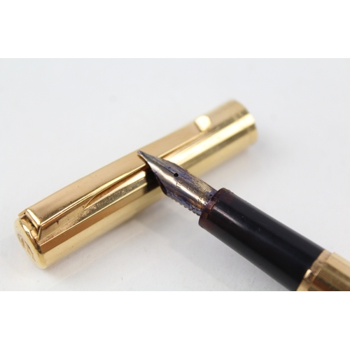 447 - Vintage Waterman Ladies Gold Plated Fountain Pen w/ 18ct Gold Nib WRITING