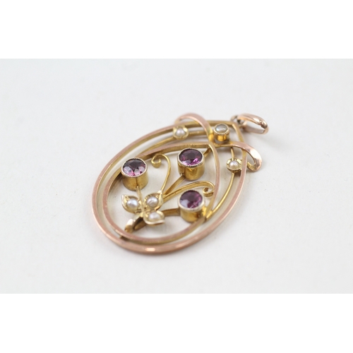 20 - 9ct gold art nouveau garnet and seed pearl pendant (2.5g)