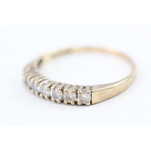 60 - 9ct gold diamond half eternity ring (1.7g) Size  S