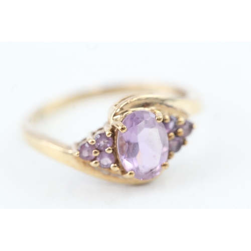 69 - 9ct gold amethyst dress ring (2.2g) Size  P