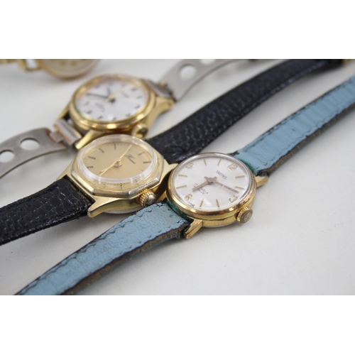 433 - Women's Vintage Gold Tone Watch Hand-Wind Smiths Citizen WATCH RUNS