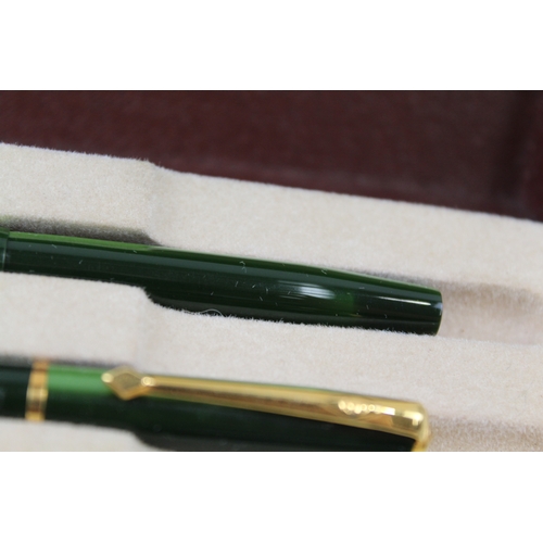 440 - Vintage Conway Stewart 570 Green Fountain Pen w/ 14ct Gold Nib, Pencil, Box Etc