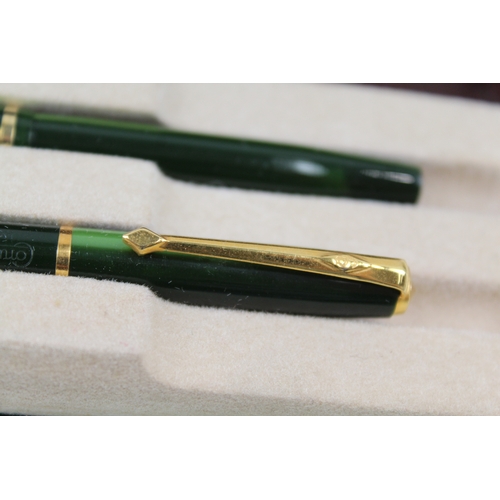 440 - Vintage Conway Stewart 570 Green Fountain Pen w/ 14ct Gold Nib, Pencil, Box Etc