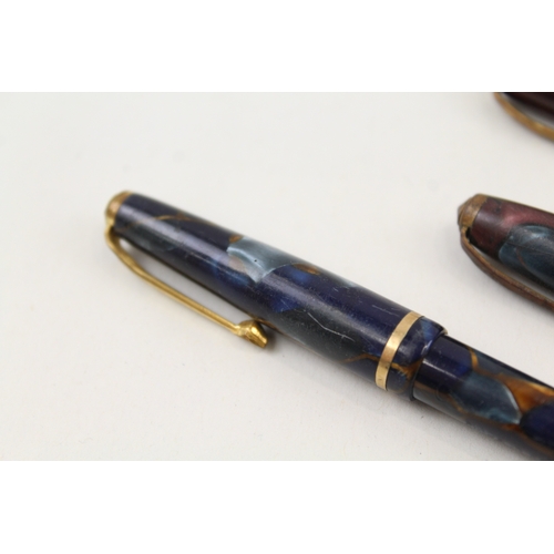 443 - 3 x Vintage Conway Stewart Dinkie Fountain Pens w 14ct Nibs WRITING Inc 550, 560