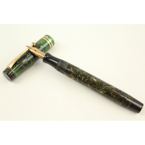 447 - Vintage Parker Duofold Green Lacquer Fountain Pen w/ 14ct Gold Nib WRITING