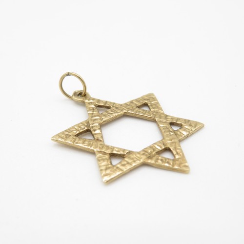 1 - 9ct Gold Star of David Pendant 3.6g