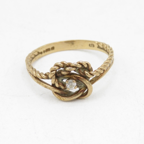 106 - 9ct gold vintage diamond knot design dress ring (1.6g) AS SEEN Size  M