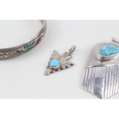 265 - Collection of Sterling Silver Native American Jewellery inc. Jack Bly x 3 30g