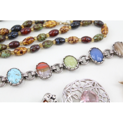 279 - Collection of Scottish Jewellery inc. Connemara Marble, Simulated Gemstone 240g