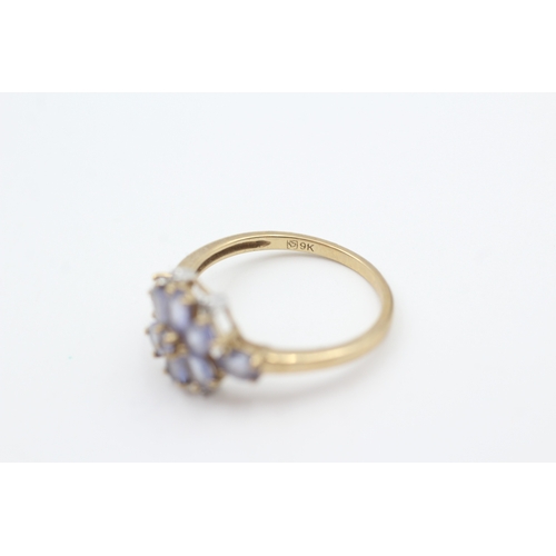 10 - 9ct gold diamond & tanzanite floral cluster ring (2.3g) Size  P