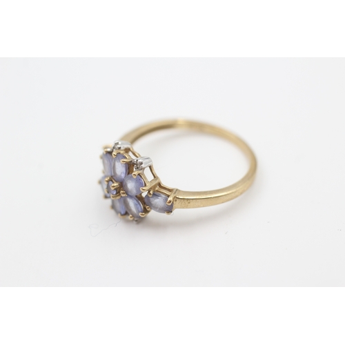 10 - 9ct gold diamond & tanzanite floral cluster ring (2.3g) Size  P