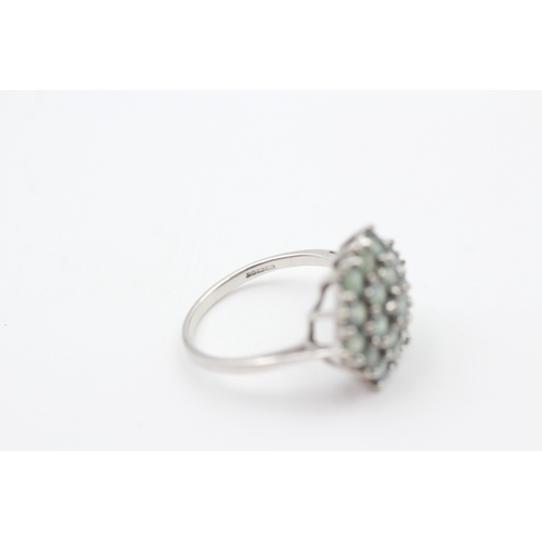 14 - 9ct white gold green gemstone cluster ring (3.3g) Size  N