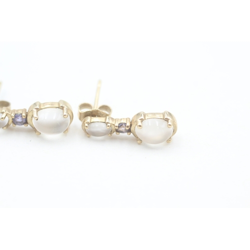 160 - 9ct gold tanzanite and moonstone set static drop earrings (2.3g)