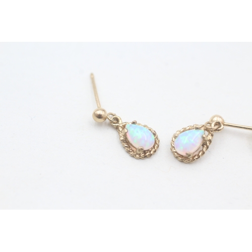 19 - 9ct gold imitation opal set teardrop earrings (0.9g)