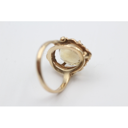 192 - 9ct gold citrine single stone ring (4.2g) Size  K 1/2