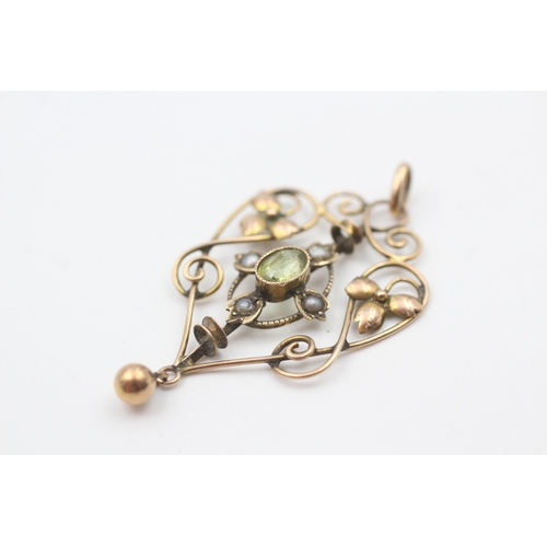 217 - 9ct gold Edwardian seed pearl and peridot set pendant (1.9g)