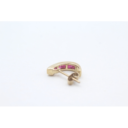 22 - 9ct gold ruby half hoop earrings (1.3g)