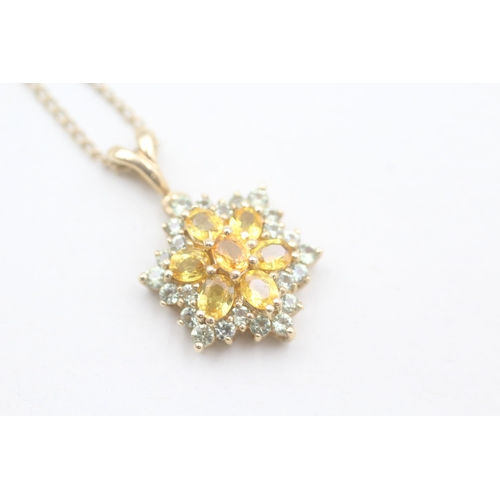 36 - 9ct gold yellow and green sapphire cluster pendant necklace (4.7g)