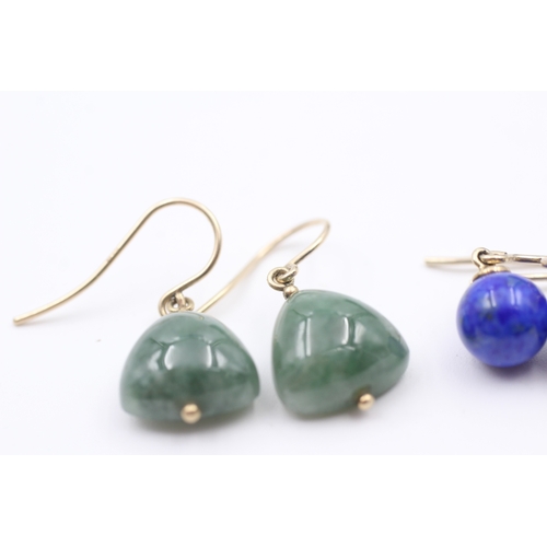 15 - 2 x 9ct gold jade & lapis lazuli drop earrings (6.3g)