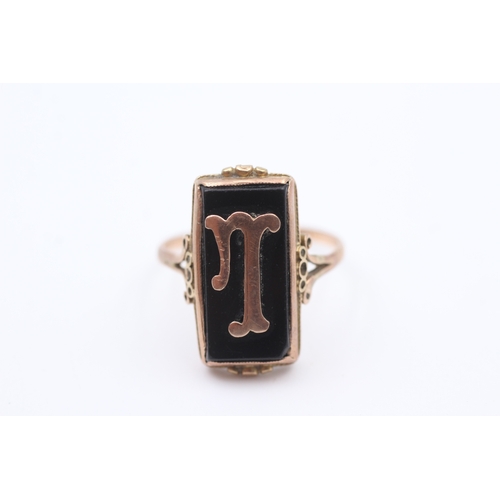 59 - 9ct rose gold antique gothic letter L mounted onyx set panel ring (2.8g) Size  P  - AS SEEN - MISSHA... 