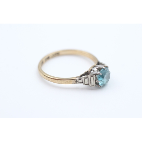 6 - 9ct gold & platinum Art Deco blue zircon single stone ring (2.6g) Size  P