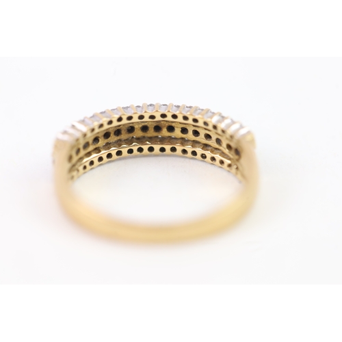 135 - 9ct gold diamond and black diamond set band ring (2.7g) Size  P