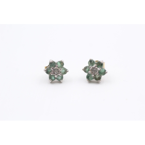 154 - 9ct gold emerald and diamond floral cluster stud earrings (0.9g)