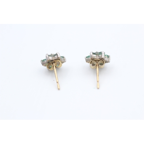 154 - 9ct gold emerald and diamond floral cluster stud earrings (0.9g)