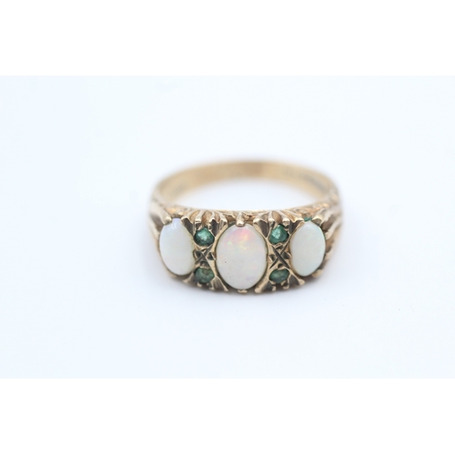 189 - 9ct gold vintage opal and emerald set dress ring (3.6g) Size  O