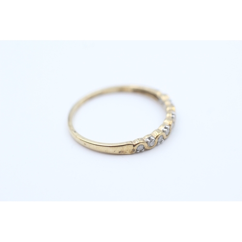 201 - 9ct gold diamond set half eternity ring (1.5g) Size  T 1/2