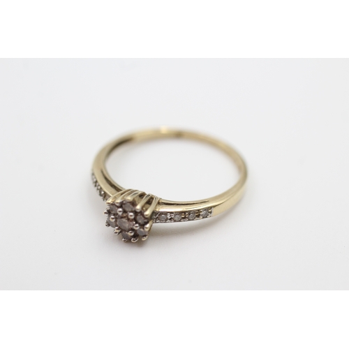 220 - 9ct gold diamond set cluster ring (1.9g) Size  P 1/2