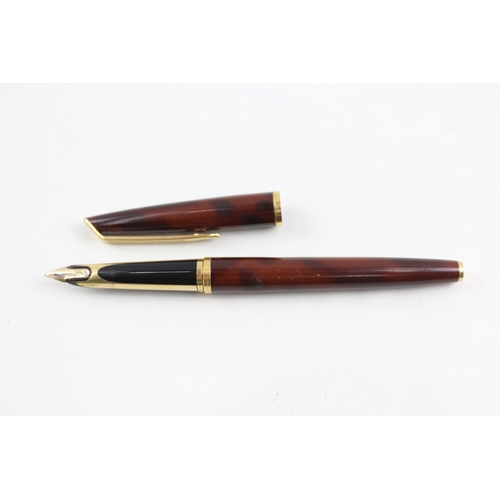 487 - Vintage Waterman C/F Tortoiseshell Effect Fountain Pen w/ 18ct Nib WRITING