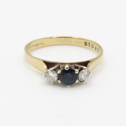 83 - 9ct gold diamond and sapphire set trilogy ring (1.4g) Size  K