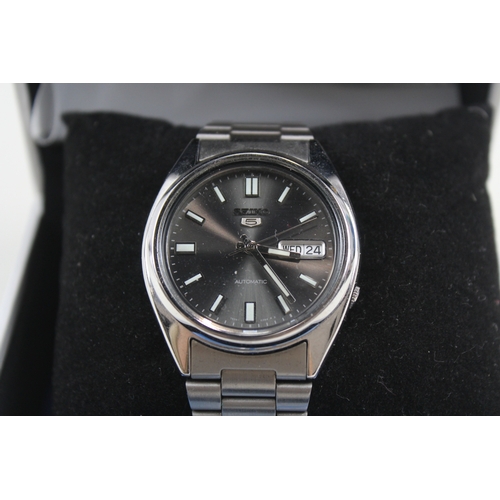 379 - Men's Seiko 5 Stainless Steel Watch Automatic WATCH RUNS