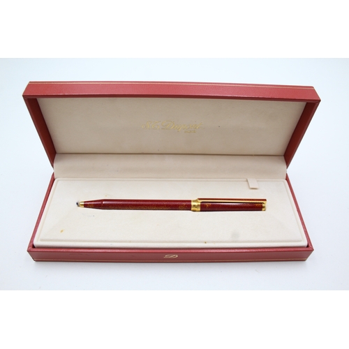 392 - S.T Dupont Red Glitter Lacquer Ballpoint Pen / Biro WRITING w/ Gold Plate Trim