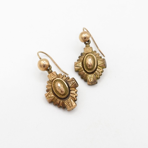 37 - 9ct gold drop earrings (3.4g)